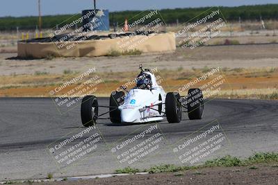 media/Jun-04-2022-CalClub SCCA (Sat) [[1984f7cb40]]/Group 3/Qualifying (Sweeper)/
